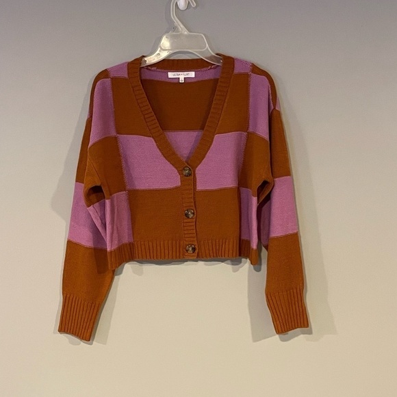 Ultra Flirt Sweaters - Nwot Ultra Flirt size L brown and purple checkered print